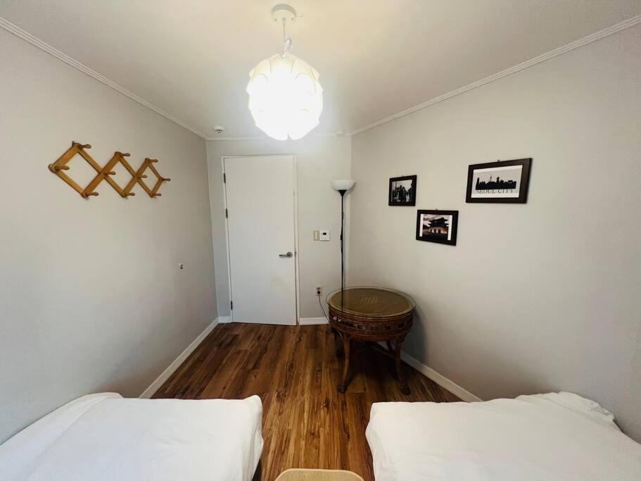 Apartment Ring House